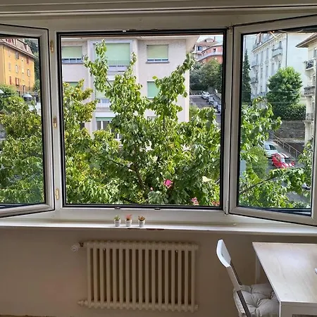 Апартаменты Cosy Studio In Center